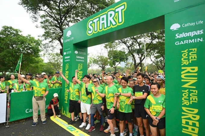 Cathay Happy Run lần đầu tổ chức tại Hà Nội sau 4 mùa