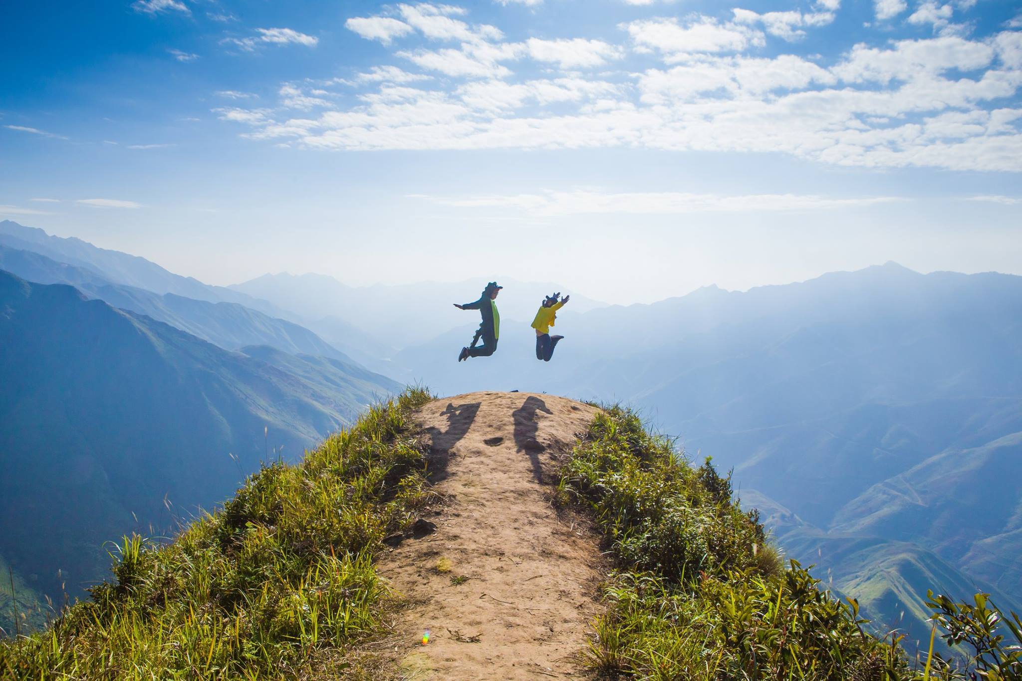 KHÁM PHÁ SƠN LA – TÀ XÙA: HÀNH TRÌNH CỦA MÂY, NÚI & TRẢI NGHIỆM TỰ DO